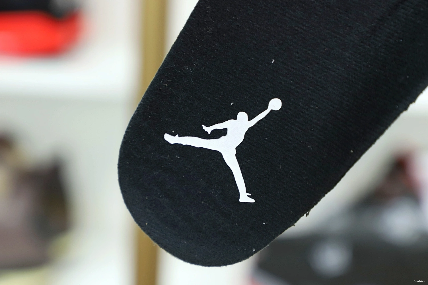 2023  Jordan Air Jordan4 thunder 0827